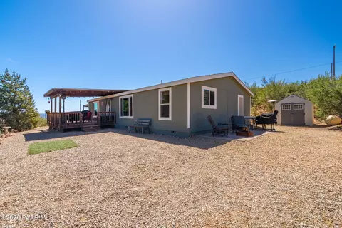 9450 E Chestnut Hill Ave, Dewey, AZ 86327