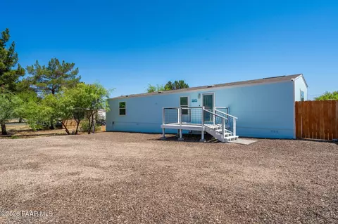 20671 E Mingus Dr, Mayer, AZ 86333