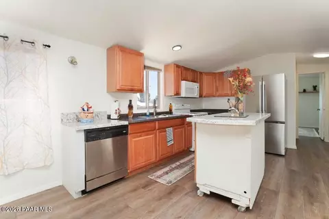 20827 E Cedar Dr, Mayer, AZ 86333 photo 9
