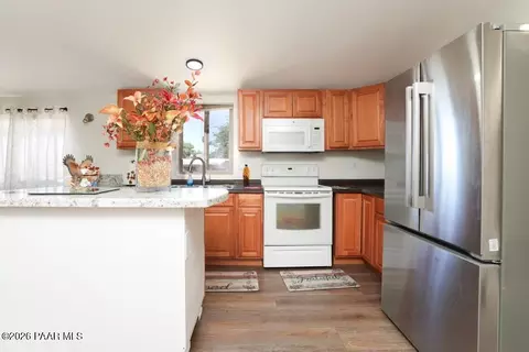 20827 E Cedar Dr, Mayer, AZ 86333 photo 7