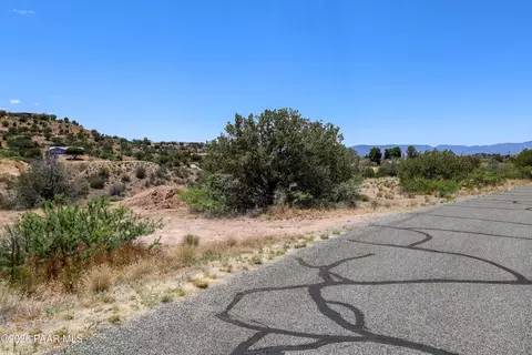 4835 N Teepee Ter, Rimrock, AZ 86335