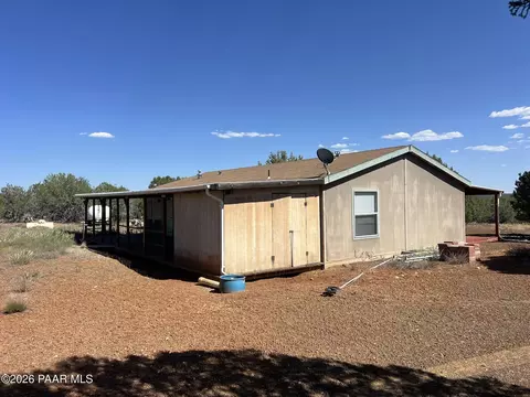 9 Keller Pl, Ash Fork, AZ 86320 photo 3
