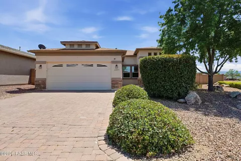 12993 Lima St, Dewey, AZ 86327