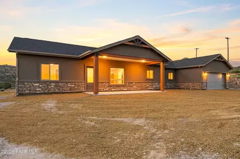 2929 S Rancho Pl, Dewey, AZ 86327