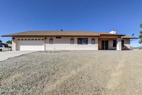 1086 N Broken Wagon Trl, Dewey, AZ 86327