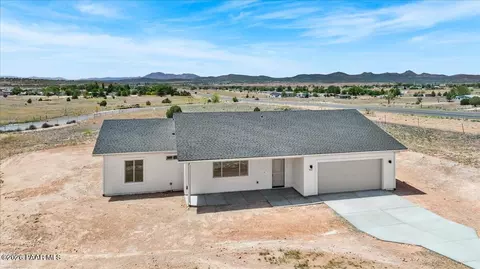 Exterior - 455 E Ocotillo Ln, Paulden, AZ 86334 photo 5 of 6