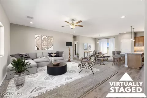 Living - 455 E Ocotillo Ln, Paulden, AZ 86334 photo 1 of 6