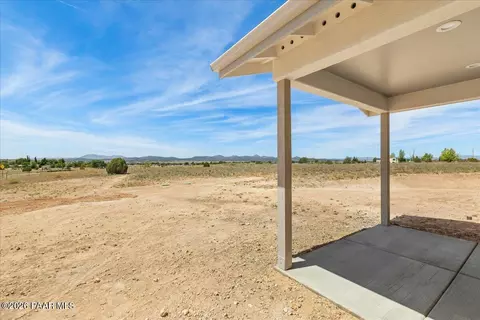 Exterior - 455 E Ocotillo Ln, Paulden, AZ 86334 photo 4 of 6