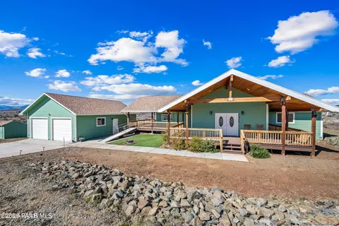 12960 S Lazy T Cir, Mayer, AZ 86333