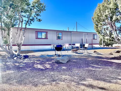 2467 Coconino Blvd, Williams, AZ 86046