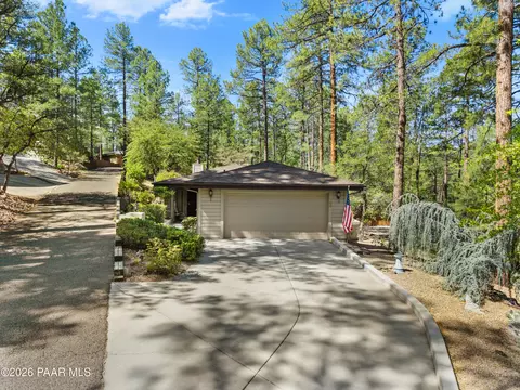 305 Ridge Ct, Prescott, AZ 86303