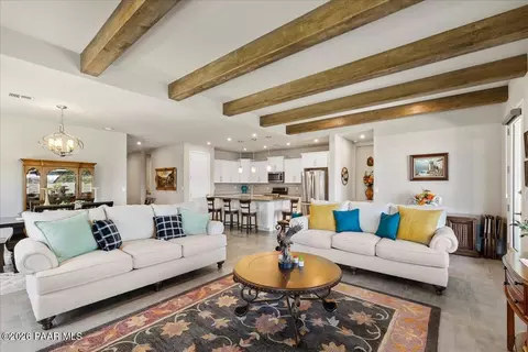 Living - 5529 E Killen Loop, Prescott Valley, AZ 86314 photo 3 of 5