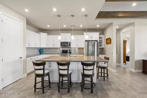 Kitchen - 5529 E Killen Loop, Prescott Valley, AZ 86314 photo 1 of 3