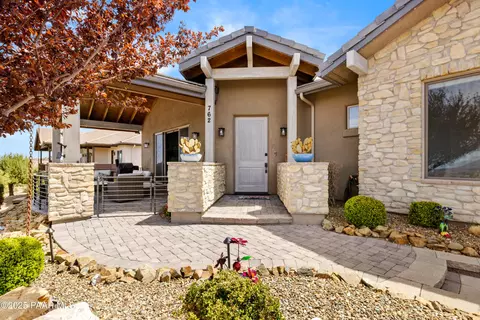 762 Carl Ln, Prescott, AZ 86303