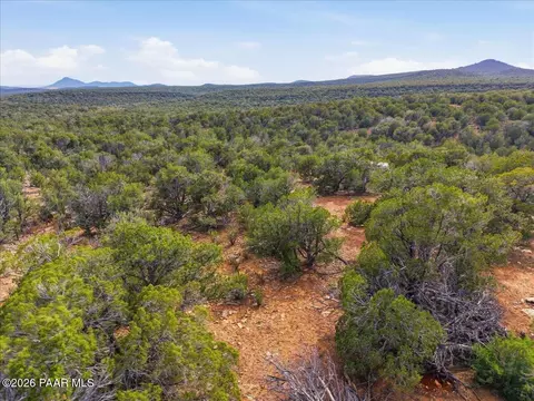 918 Wolf Rd, Ash Fork, AZ 86320 photo 7