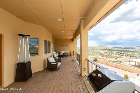 Exterior - 12121 E Remuda Ln, Mayer, AZ 86333 photo 4 of 5