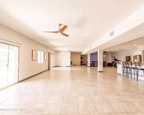 Living - 12121 E Remuda Ln, Mayer, AZ 86333 photo 2 of 3