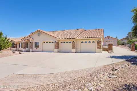 999 Pinon Oak Dr, Prescott, AZ 86305