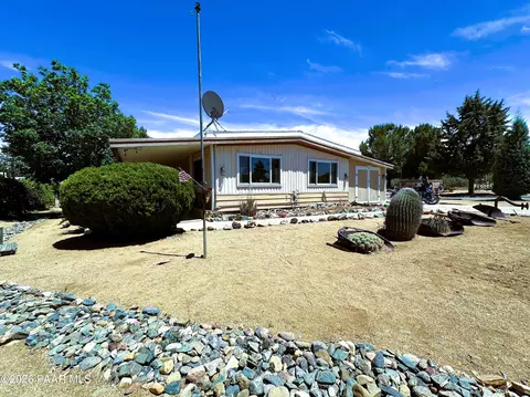 16329 S Red Rock Ln, Mayer, AZ 86333