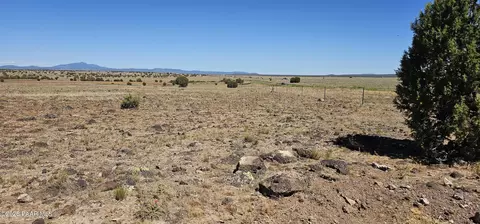 0 Lowe Ranch Rd, Ash Fork, AZ 86320 photo 5