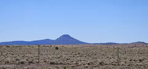 0 Lowe Ranch Rd, Ash Fork, AZ 86320 photo 8