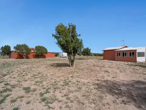 857 W Java Dr, Ash Fork, AZ 86320