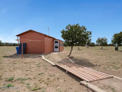 857 W Java Dr, Ash Fork, AZ 86320 photo 5