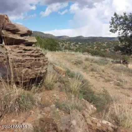 37400 N Big View Trl, Ash Fork, AZ 86320 photo 5