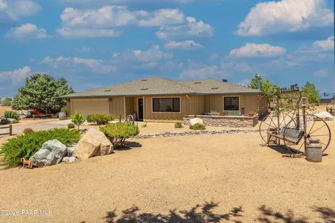 335 S Reed Rd, Chino Valley, AZ 86323