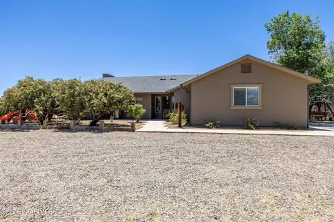 825 N Reed Rd, Chino Valley, AZ 86323