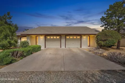 3280 N Hedgewood Dr, Prescott Valley, AZ 86314