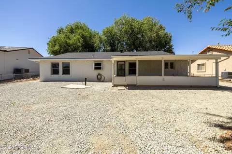 Exterior - 10833 E Oxbow Dr, Dewey, AZ 86327 photo 7 of 11