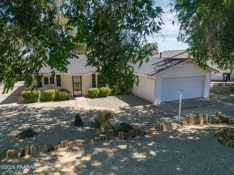 Exterior - 10833 E Oxbow Dr, Dewey, AZ 86327 photo 1 of 11