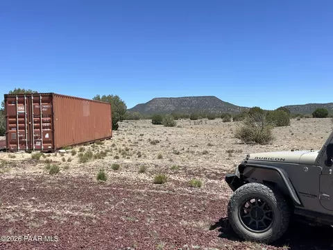 981 Wrangler Ridge Rd, Seligman, AZ 86337