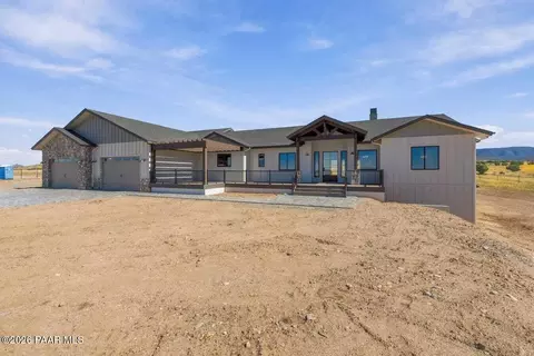 9057 N Caliber Rd, Prescott Valley, AZ 86315