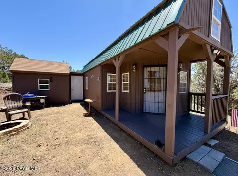 1082 W Picacho Dr, Williams, AZ 86046