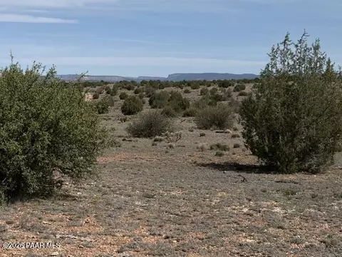 363 SE Via Dolorosa, Seligman, AZ 86337
