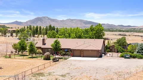 950 Nick Trl, Chino Valley, AZ 86323