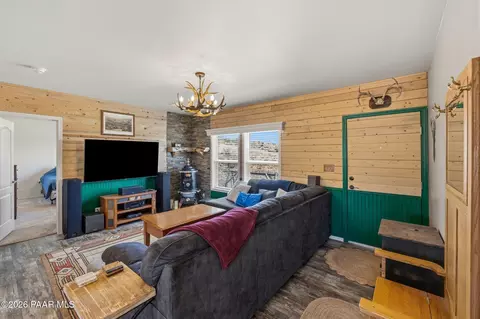 9355 E Wolf Rd, Dewey, AZ 86327 photo 5