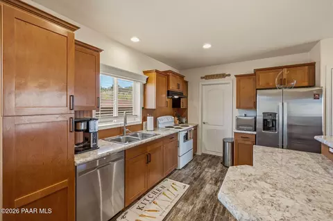 9355 E Wolf Rd, Dewey, AZ 86327 photo 13