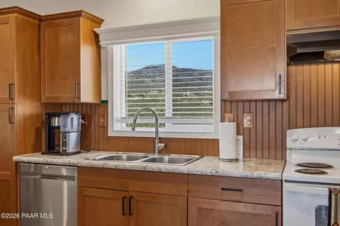 9355 E Wolf Rd, Dewey, AZ 86327 photo 18