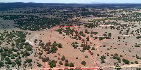 lot Apt 33d Stewart Rd, Seligman, AZ 86337