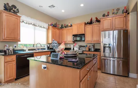 Kitchen - 1663 Constable St, Prescott, AZ 86301 photo 2 of 6