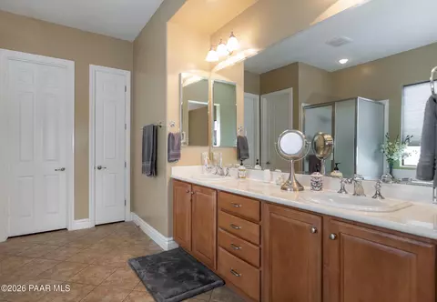 Bath - 1663 Constable St, Prescott, AZ 86301 photo 2 of 5