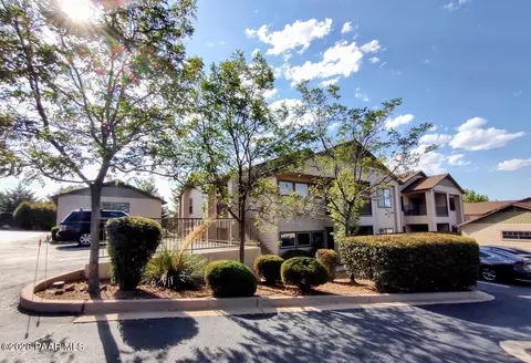 1975 S Blooming Hills Dr #109, Prescott, AZ 86301