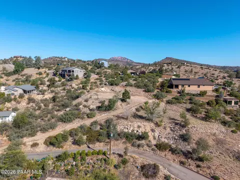 2540 Mabel Ln, Prescott, AZ 86305 photo 4