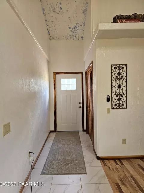 Entry Way - 10664 E Austin Loop, Kingman, AZ 86401 photo 2 of 2