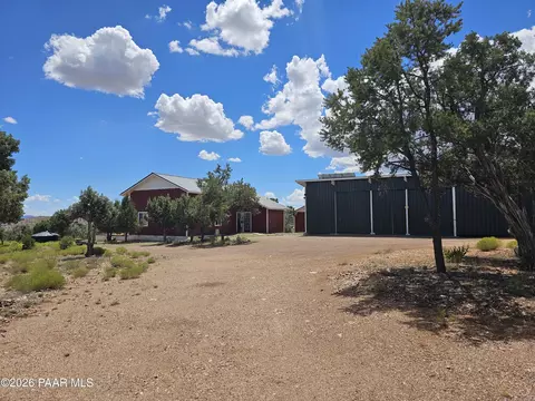 Exterior - 10664 E Austin Loop, Kingman, AZ 86401 photo 2 of 7