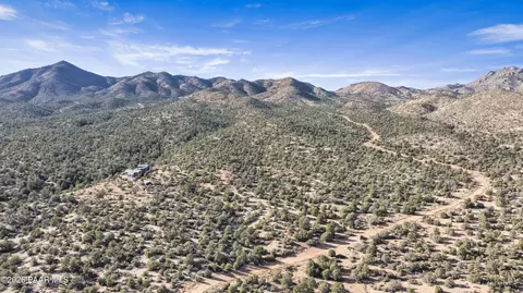 View/Area - 10664 E Austin Loop, Kingman, AZ 86401 photo 8 of 9