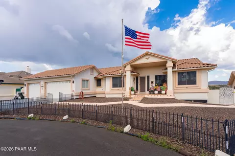 1550 N Overlook Dr, Dewey, AZ 86327